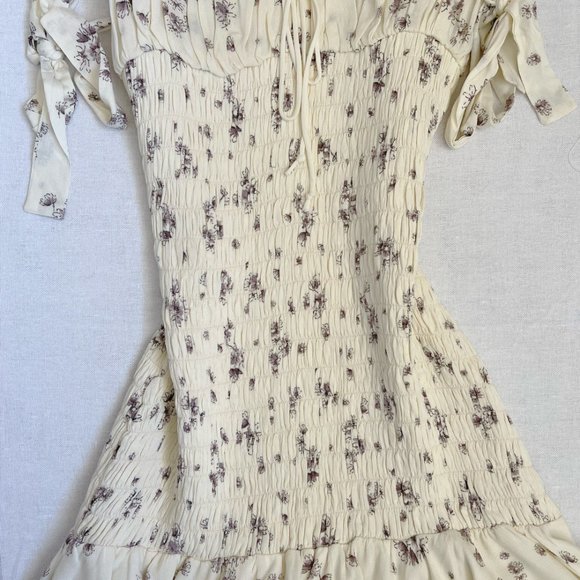 Floral Smocked Mini Dress - Picture 2 of 6